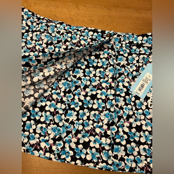 NWT Future Collective x Target Blue Ditsy Floral Print Cargo Skirt - Picture 8 of 12
